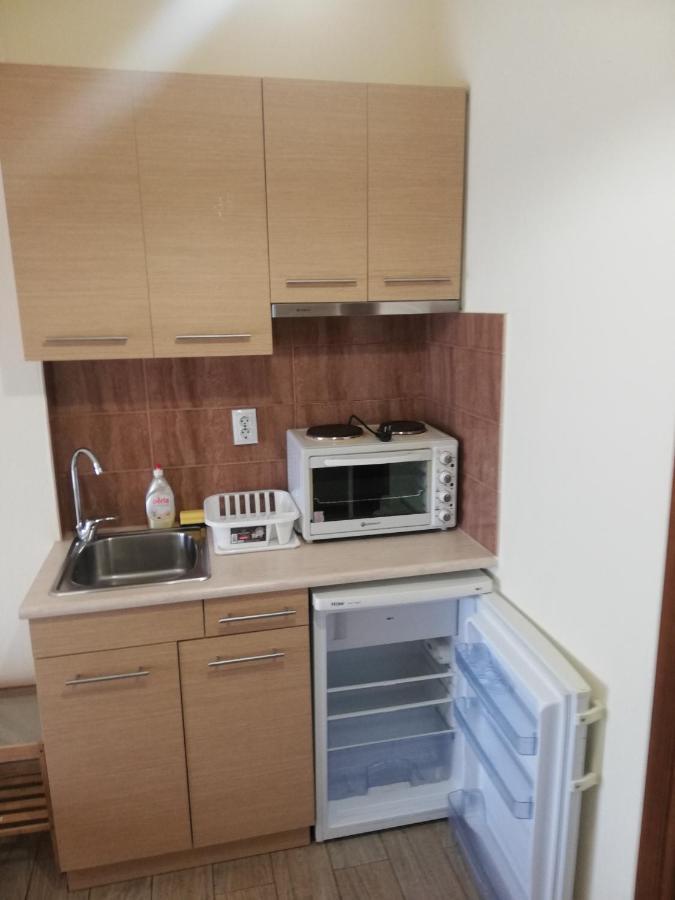 Diolkos Apartement Nea Roda Buitenkant foto
