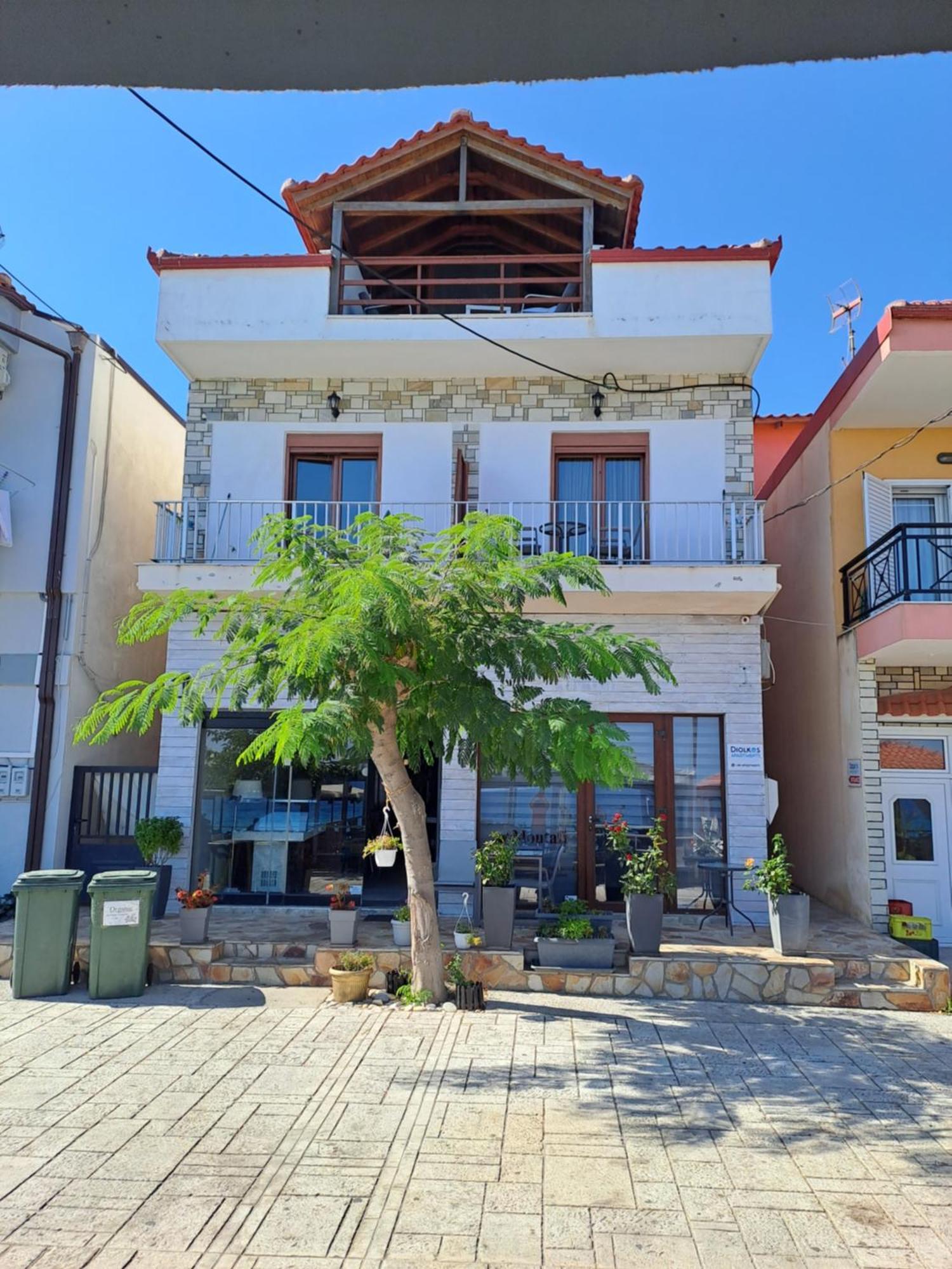 Diolkos Apartement Nea Roda Buitenkant foto