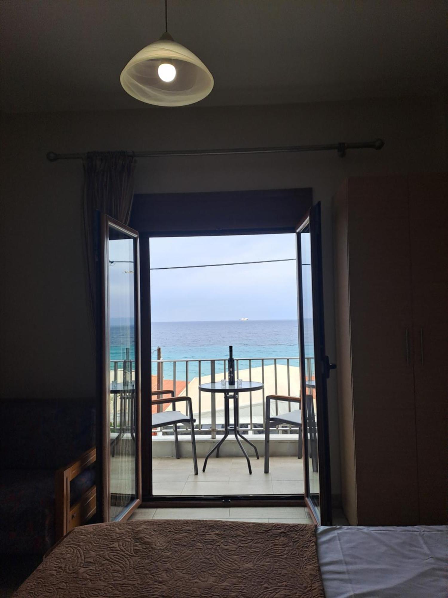 Diolkos Apartement Nea Roda Buitenkant foto