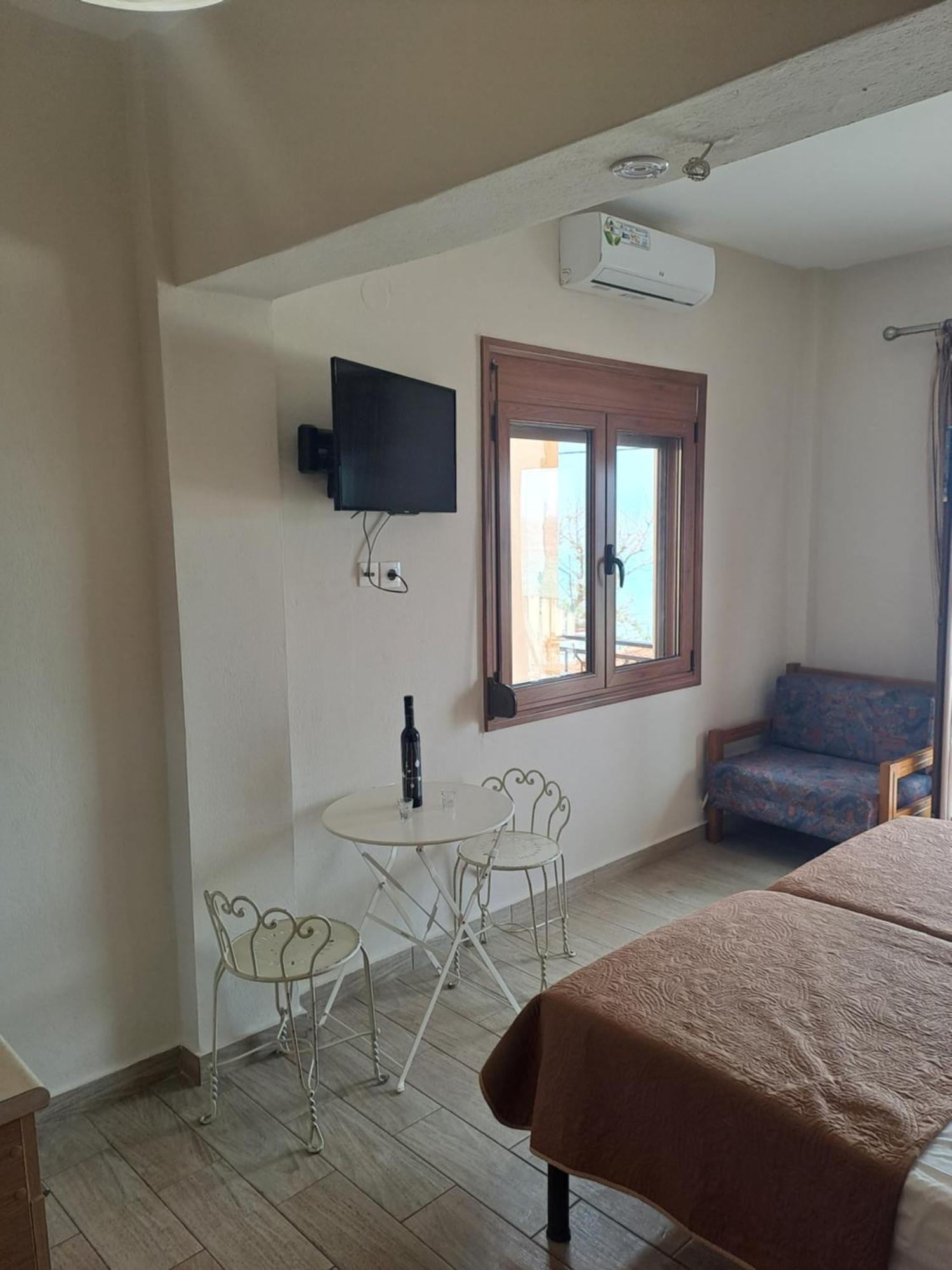 Diolkos Apartement Nea Roda Kamer foto