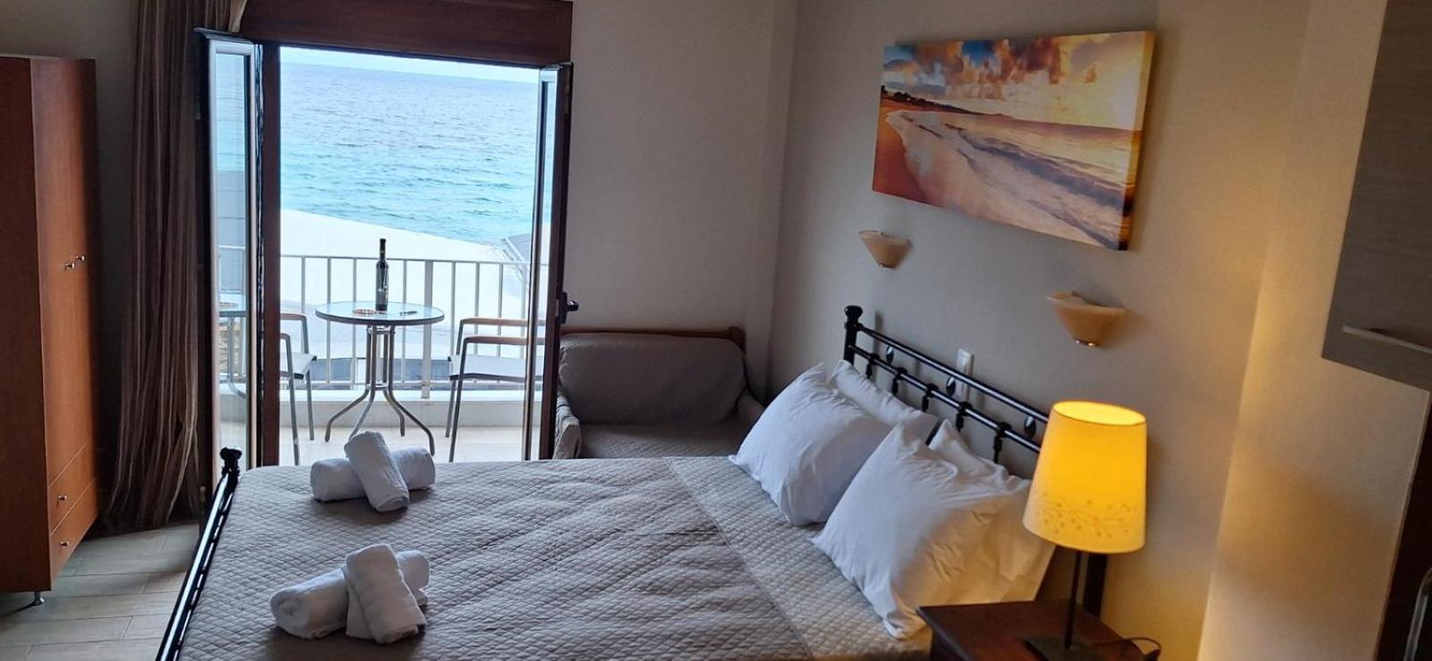 Diolkos Apartement Nea Roda Kamer foto
