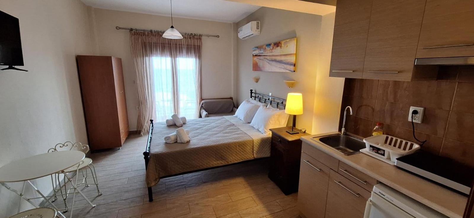 Diolkos Apartement Nea Roda Kamer foto